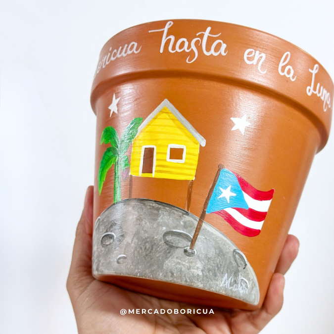 Tiestos Pintados | Boricua en la Luna