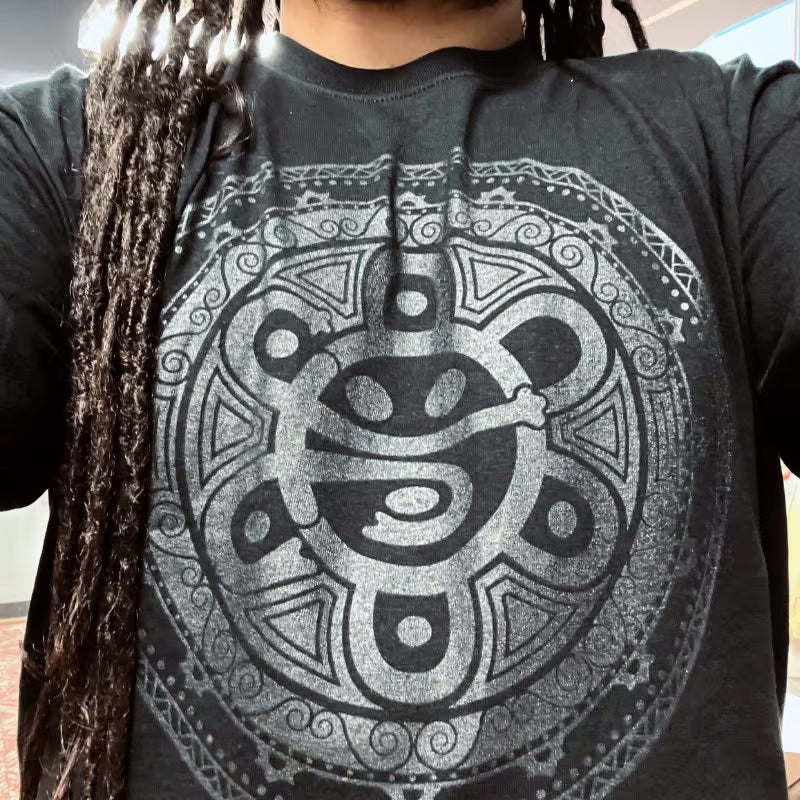 Camiseta "Sol y Coquí Taíno" | Símbolo de Cultura Boricua