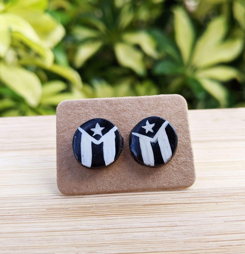 Pantallas de la bandera negra de pUerto rico