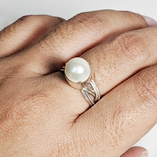 Twisted Pearl Ring | Pearl | Purple Snap Jewelers