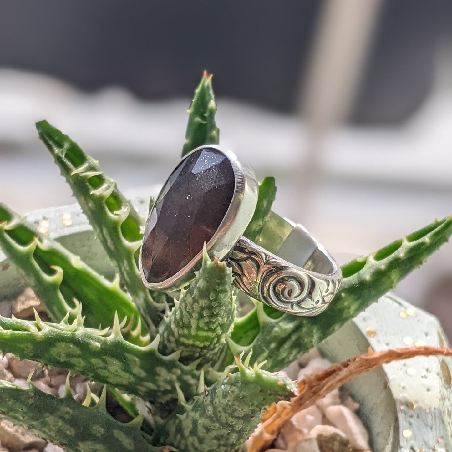 Anillo 'Moonstone' Chocolate | Plata| Purple Snap Jewelers